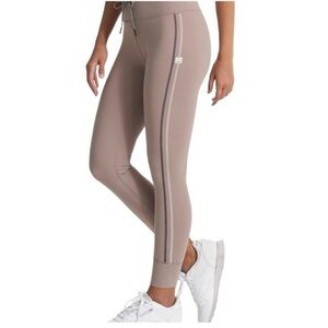 Vuori Daily Leggings Beige Size Large